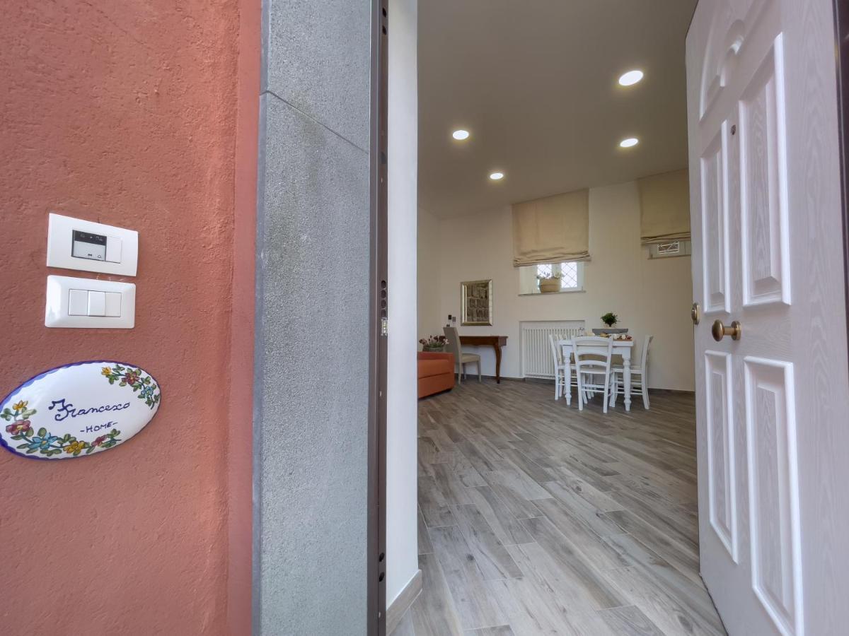 Emma Dimore Apartment กาสเตลลัมมาเร ดิ สตาเบีย ภายนอก รูปภาพ