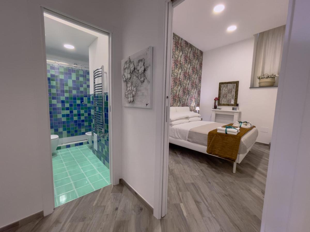 Emma Dimore Apartment กาสเตลลัมมาเร ดิ สตาเบีย ภายนอก รูปภาพ